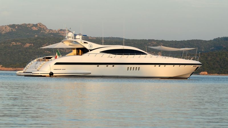 Mangusta 108