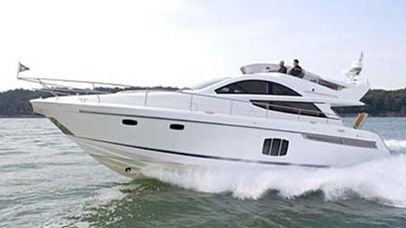 Fairline 48